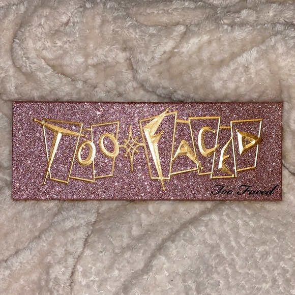 Too Faced ‘Then and Now’ Eyeshadow Palette - Picture 3 of 11